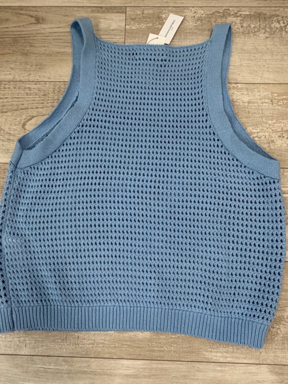 Banana Republic Textured Ribbed Sweater Tank in light blue -size L NWT - Picture 2 of 2